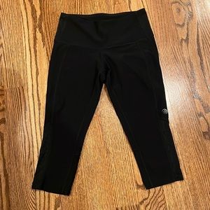 MPG Black Lace Accent Yoga Pants / Leggings Size Small